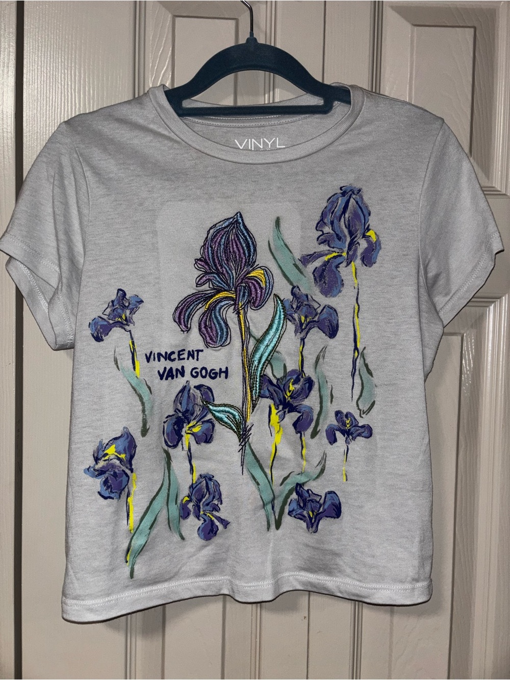 Vinyl Vincent Van Gogh Iris Graphic Short Sleeve Tee - Light Gray